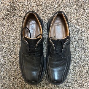 Dockers Black Classic Leather Oxfords